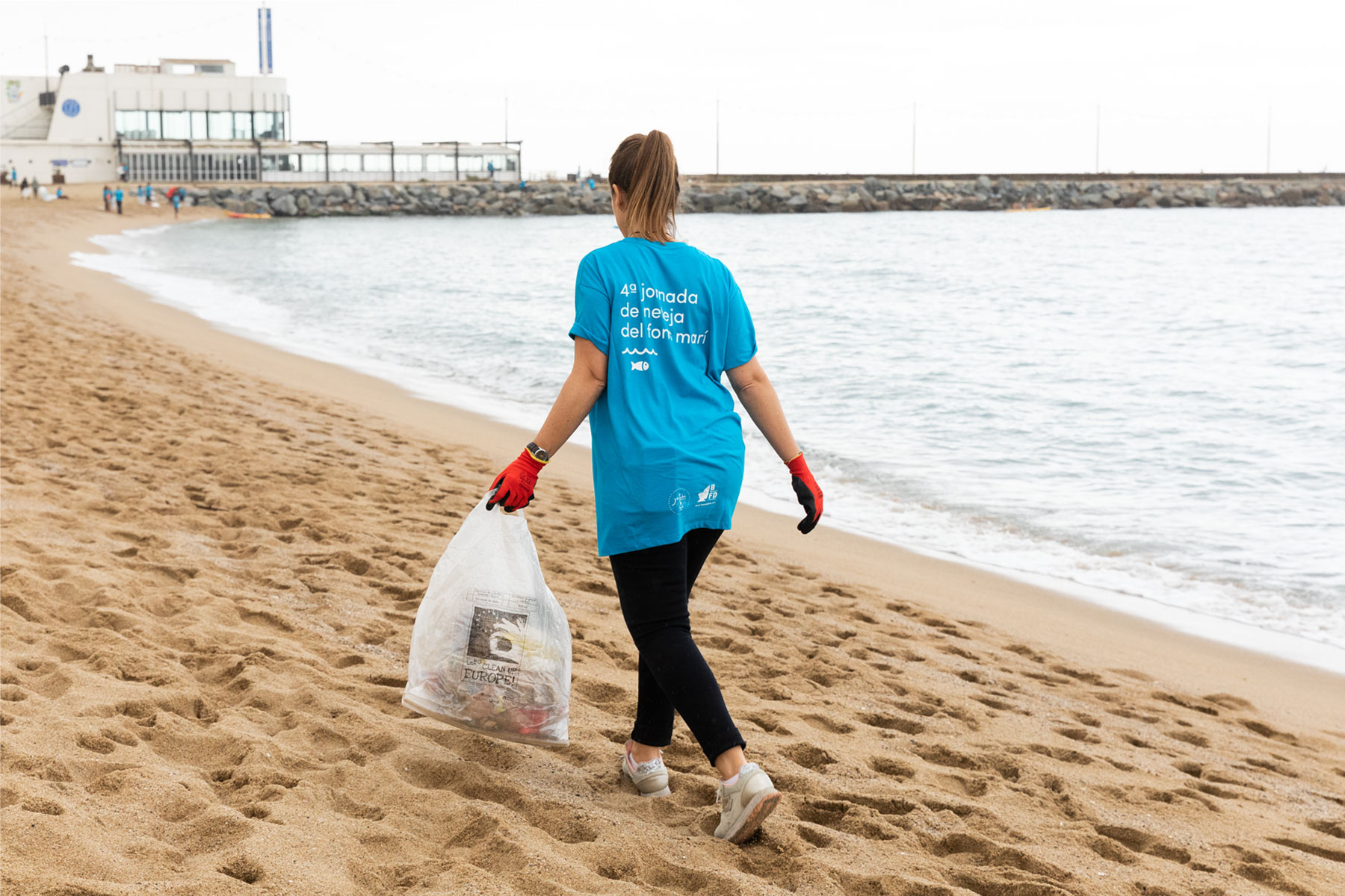 limpieza playas barcelona diagonal mar