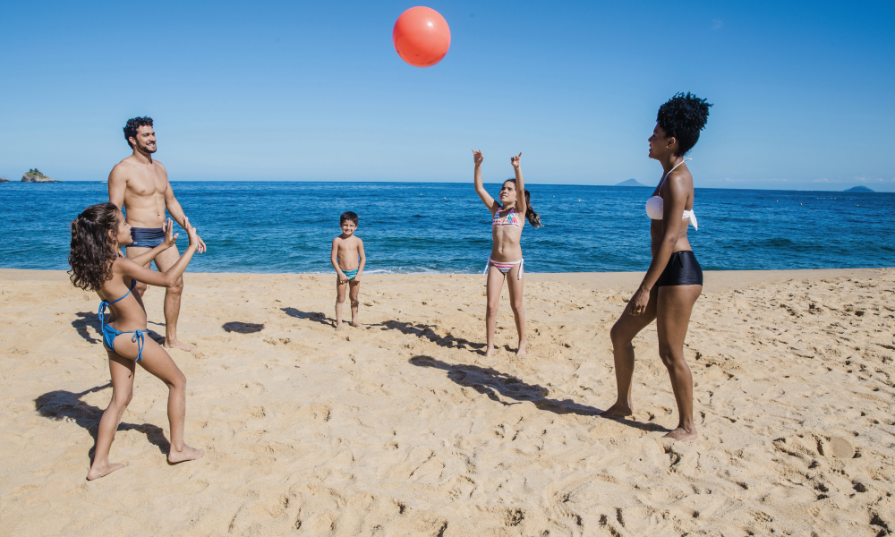 Les 5 coses que no pots oblidar-te quan vas a la platja