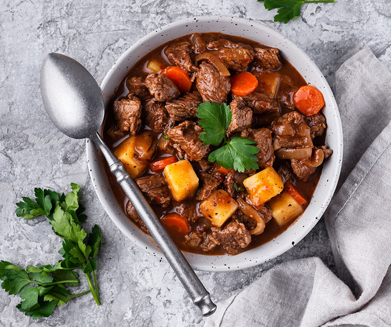Els guisats i potatges més sans per a cuinar aquest hivern